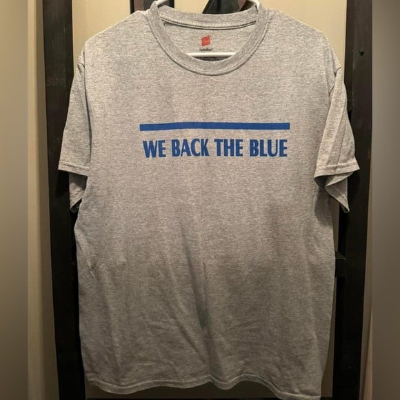 Large. Back the Blue T-Shirt. New. $10. - Picture 1 of 2